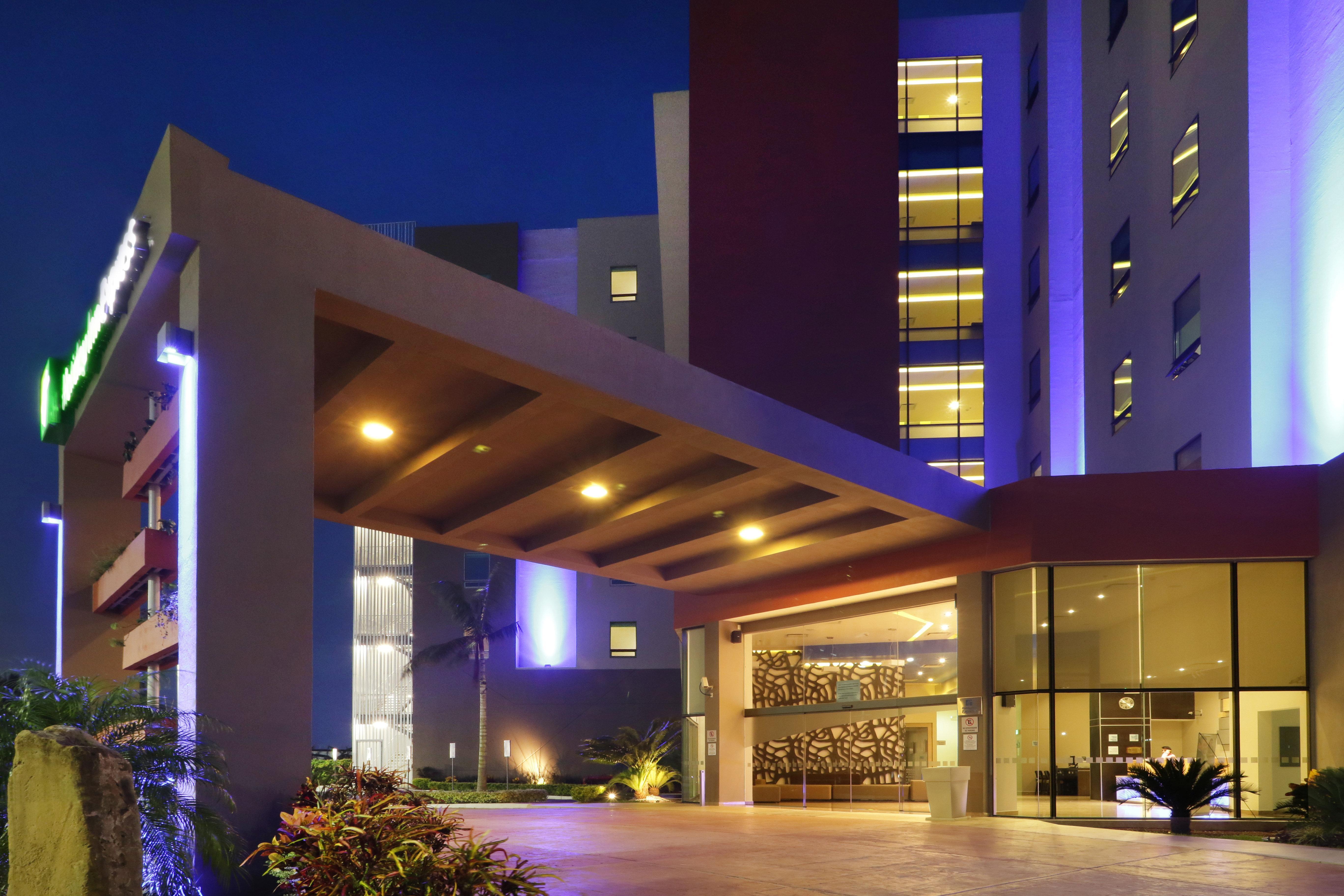 Holiday Inn Express - Tuxpan, An Ihg Hotel Tuxpan  Exterior photo